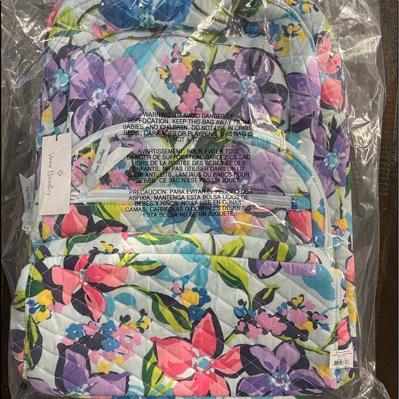 Vera Bradley Set Large Backpack, Lunch Bunch Bag and Zip ID/Lanyard 4 piece set - Picture 8 of 14